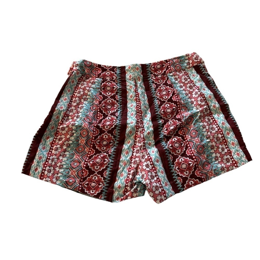 Hollister women's size 3 floral shorts
